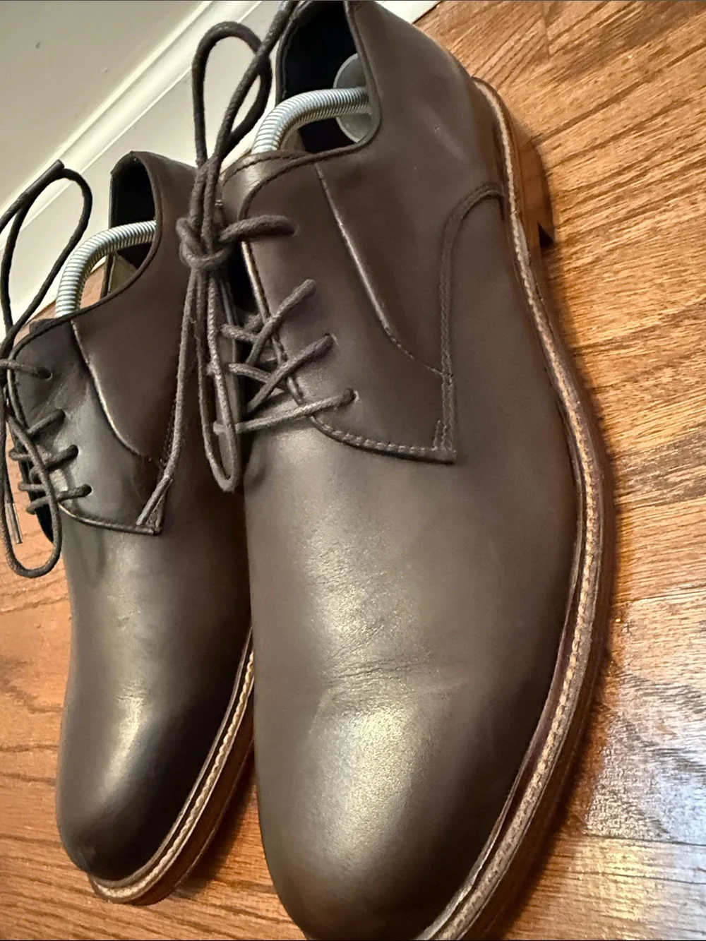 Banana Republic Ortholite Dark Brown Genuine Italian Leather Upper Oxfords